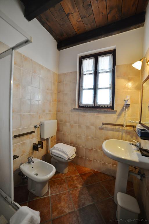 Azienda Agricola Tenuta Del Barone Calliano  Habitación foto
